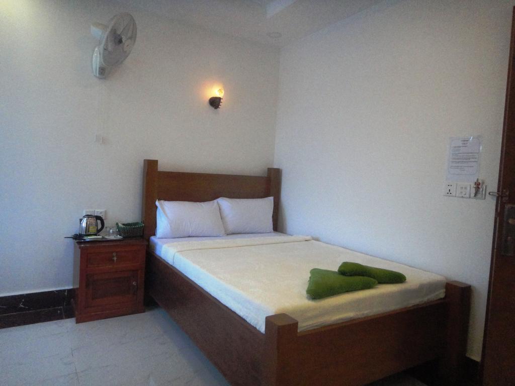 Marany Guesthouse Kampot Quarto foto